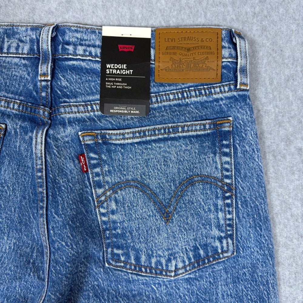 Levis Premium Wedgie Straight Jeans Blue Marble High Rise Button Fly 30x28 NEW - Picture 11 of 11